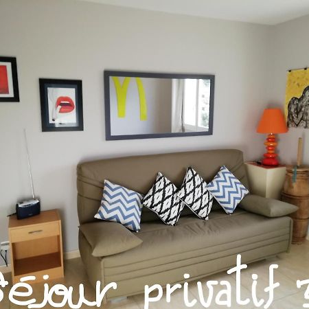 Chez Patrick Roujan Bed and Breakfast Εξωτερικό φωτογραφία