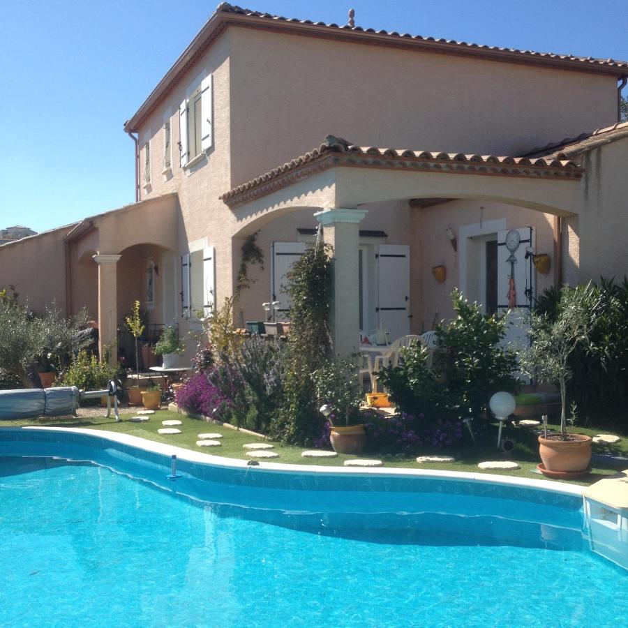 Chez Patrick Roujan Bed and Breakfast Εξωτερικό φωτογραφία