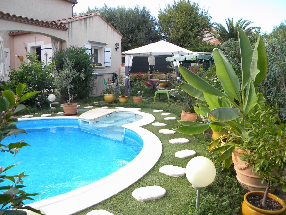 Chez Patrick Roujan Bed and Breakfast Εξωτερικό φωτογραφία