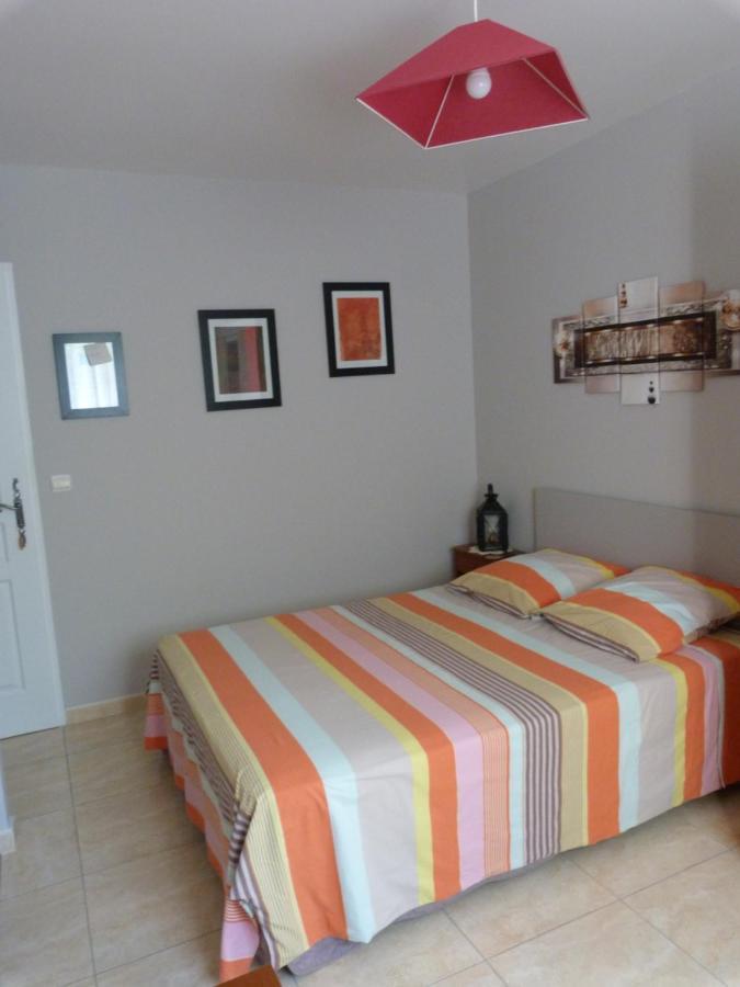 Chez Patrick Roujan Bed and Breakfast Εξωτερικό φωτογραφία