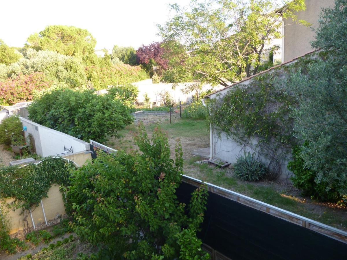 Chez Patrick Roujan Bed and Breakfast Εξωτερικό φωτογραφία